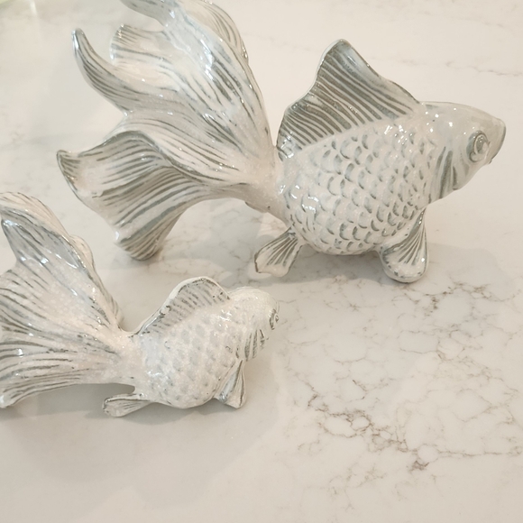 Ceramic Goldfish - Picture 2 of 4